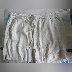 Old Navy Women’s Casual Beige Linen Shorts